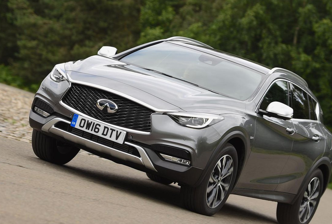 英菲尼迪qx30测评,驾驶舒适安静的小型高档suv