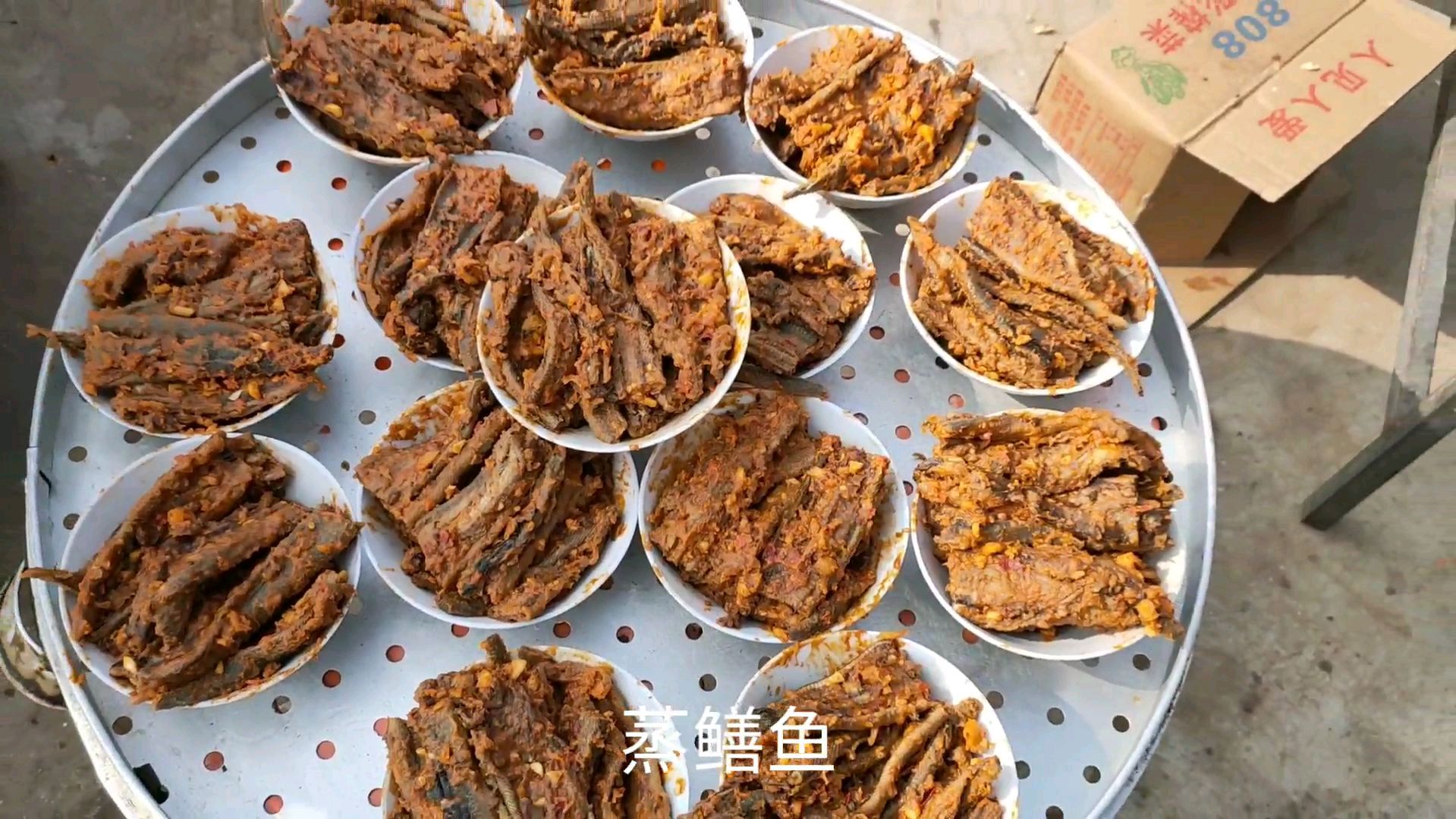 实拍:湖北仙桃郑场农村流水酒席,两餐20大碗,每碗都是特色菜