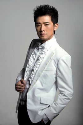 任泉,1975年3月4日出生于黑龙江省齐齐哈尔市,中国内地演员,制片人