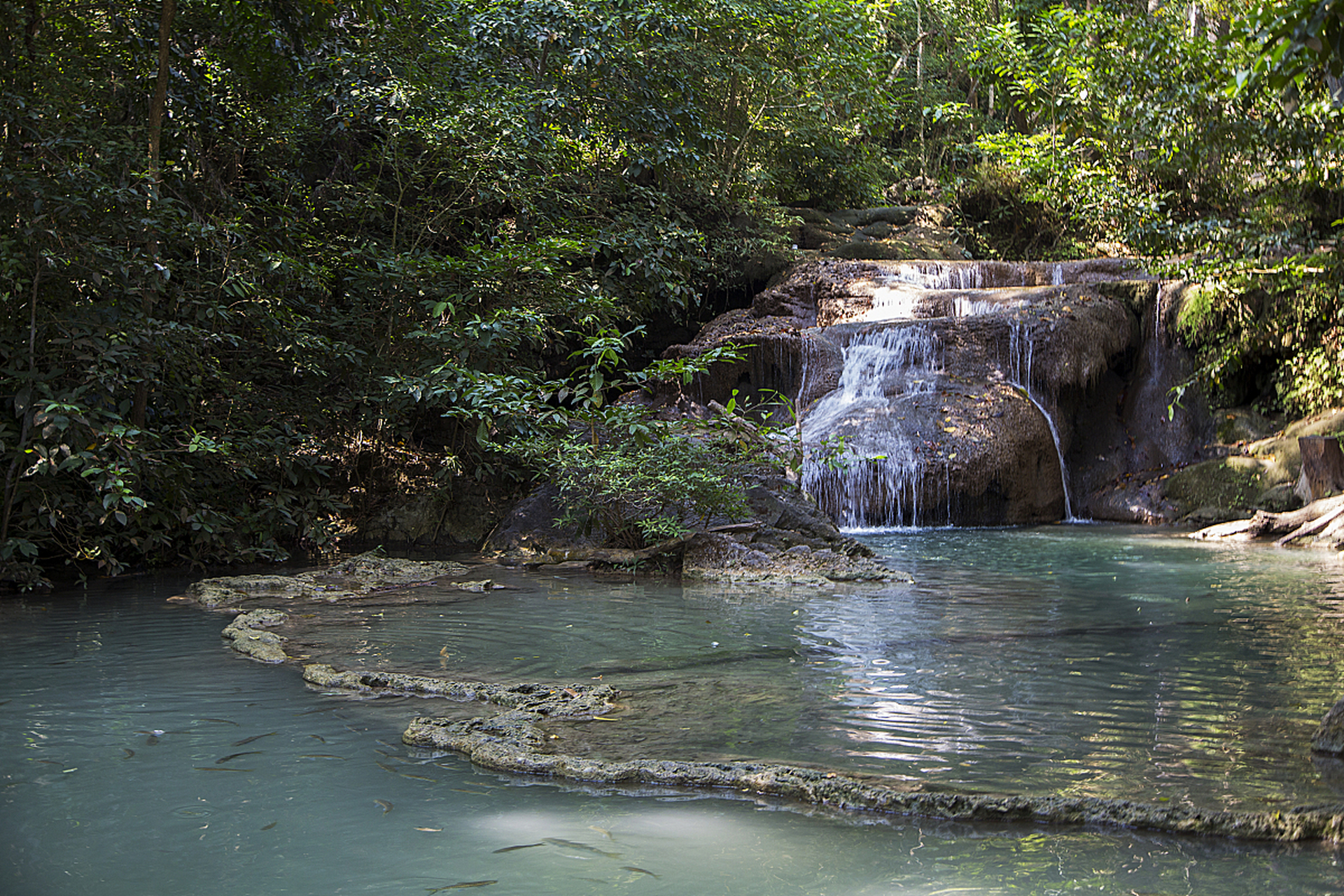 泰顺氡泉景区旅游攻略  泰顺氡泉景区,坐落于风景如画的泰顺县雅阳镇