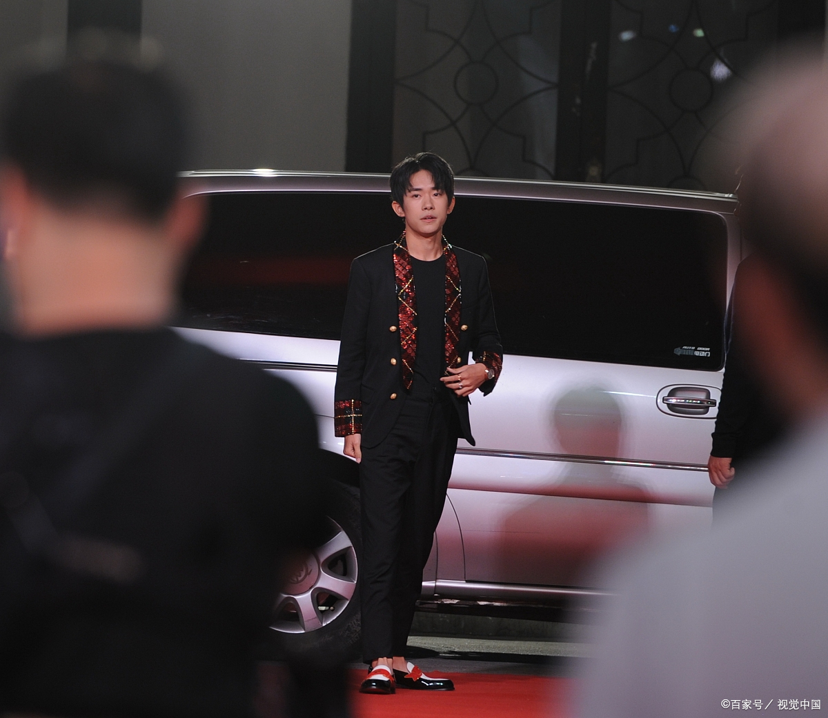 易烊千玺的十年履历