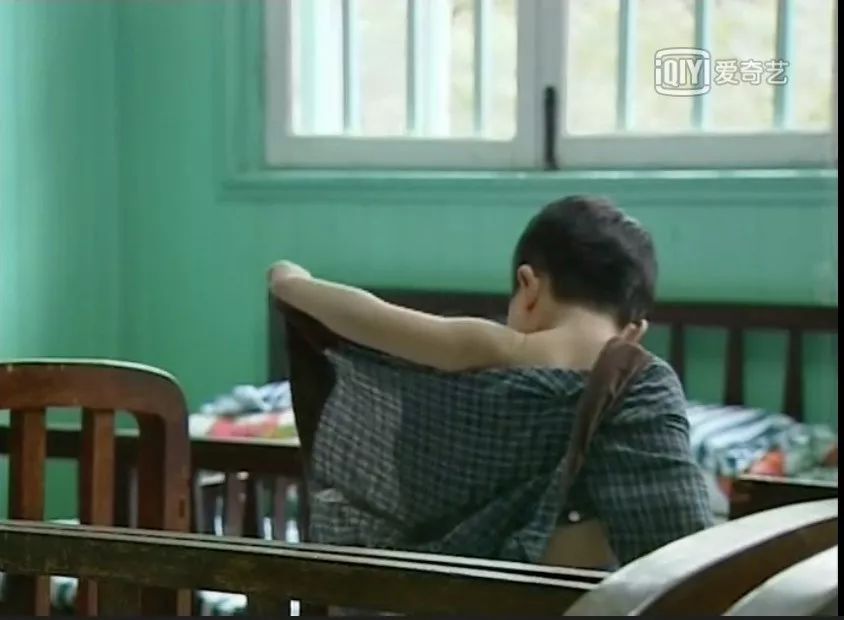 纪录片「幼儿园」:孩子入园第一天会发生什么?笑着笑着看哭了