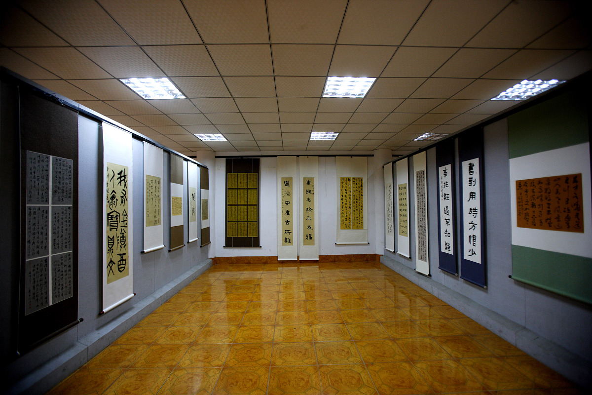 道德, 室 ,礼智信,这些古老的智慧如同不灭的灯塔,指引着世代华夏儿女