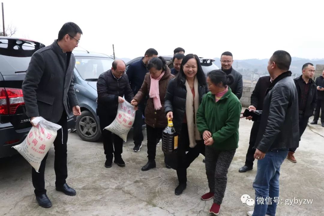 阮晓燕率队开展集中慰问活动