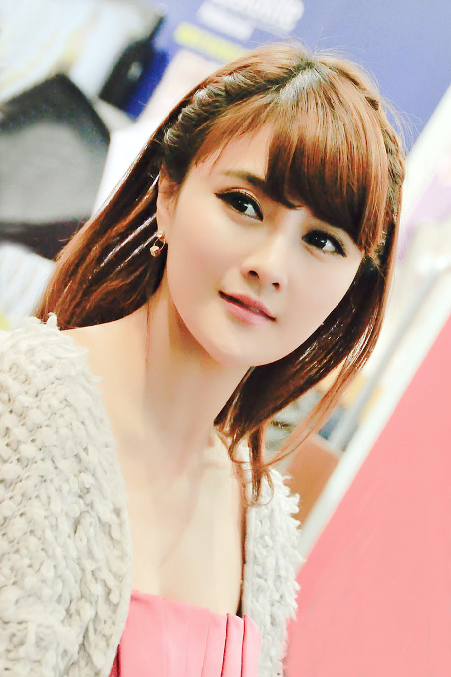 人像摄影(青春伊人的年轻美丽女孩)