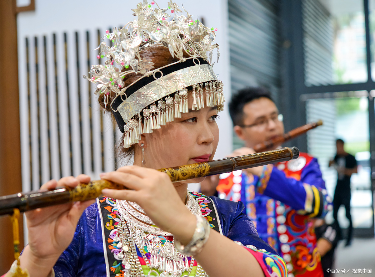 大风吹笛子图片