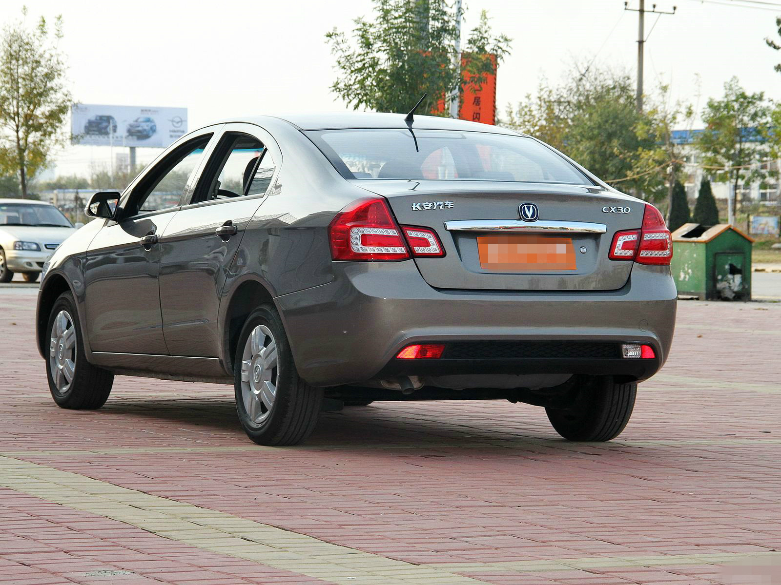 对长安cx30外观的鉴赏