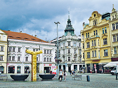 捷克比尔森:古意盎然,看世界第三大犹太教堂