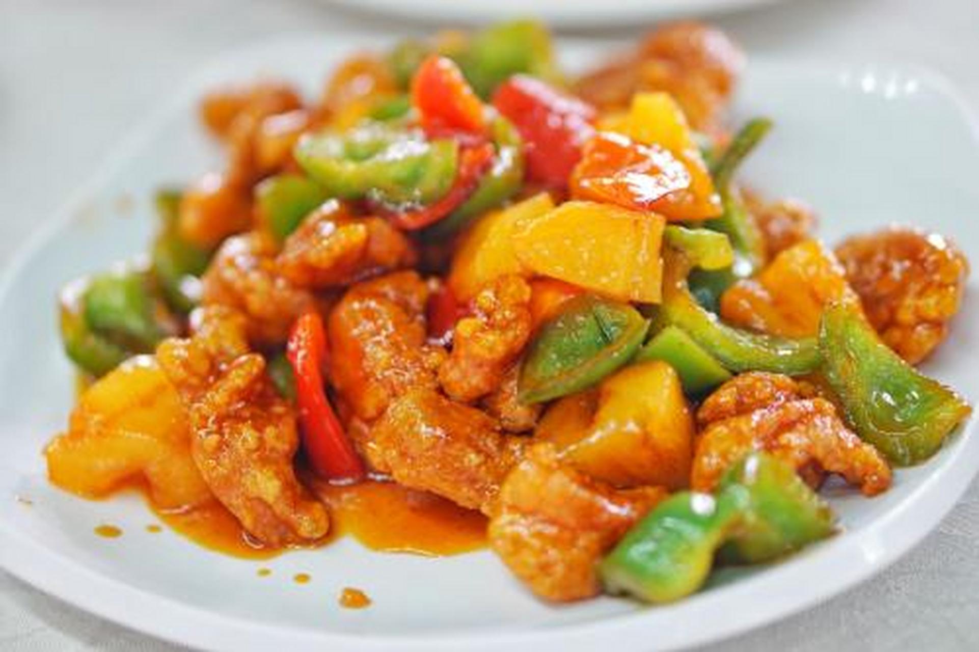 美食教程# 咕噜肉:比起糖醋排骨,其实糖醋咕噜肉会更受大家的欢迎