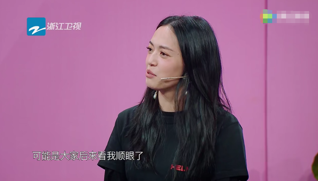姚晨上综艺网友吐槽嘴大,主持人机智搬出他的名字,秒替姚晨解围