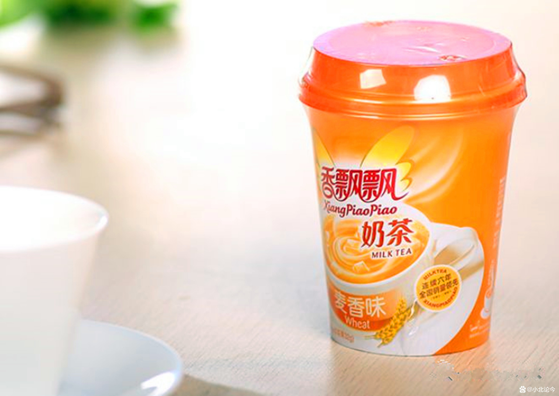 "一年卖出3亿杯,能绕地球一圈"的香飘飘,在2019年上半年营业收入增长