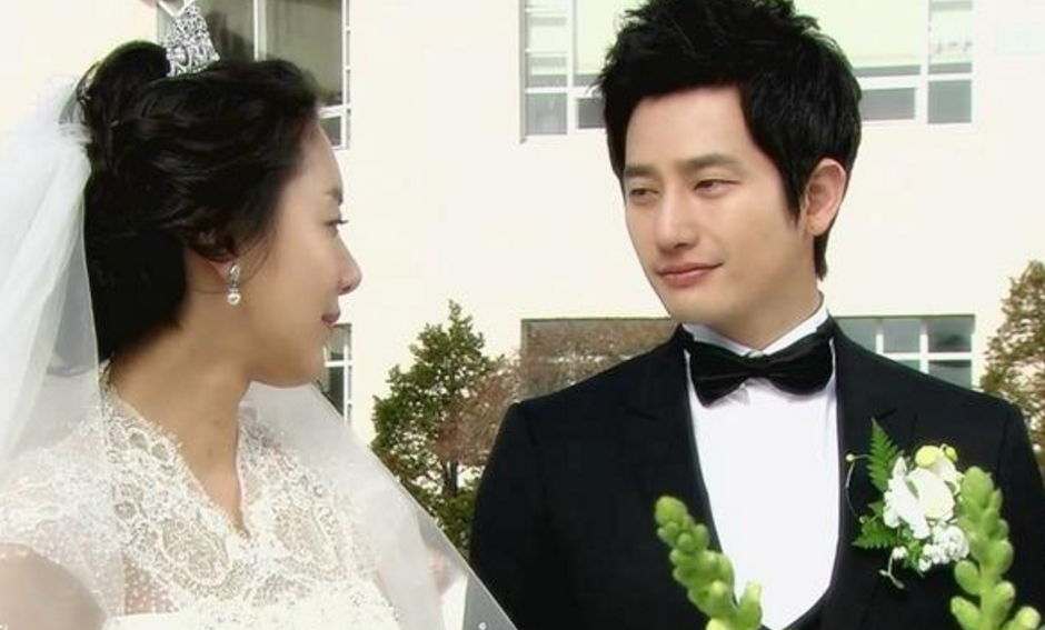 《家门之光》英仁向书英讲诉了曾经的爱情经历