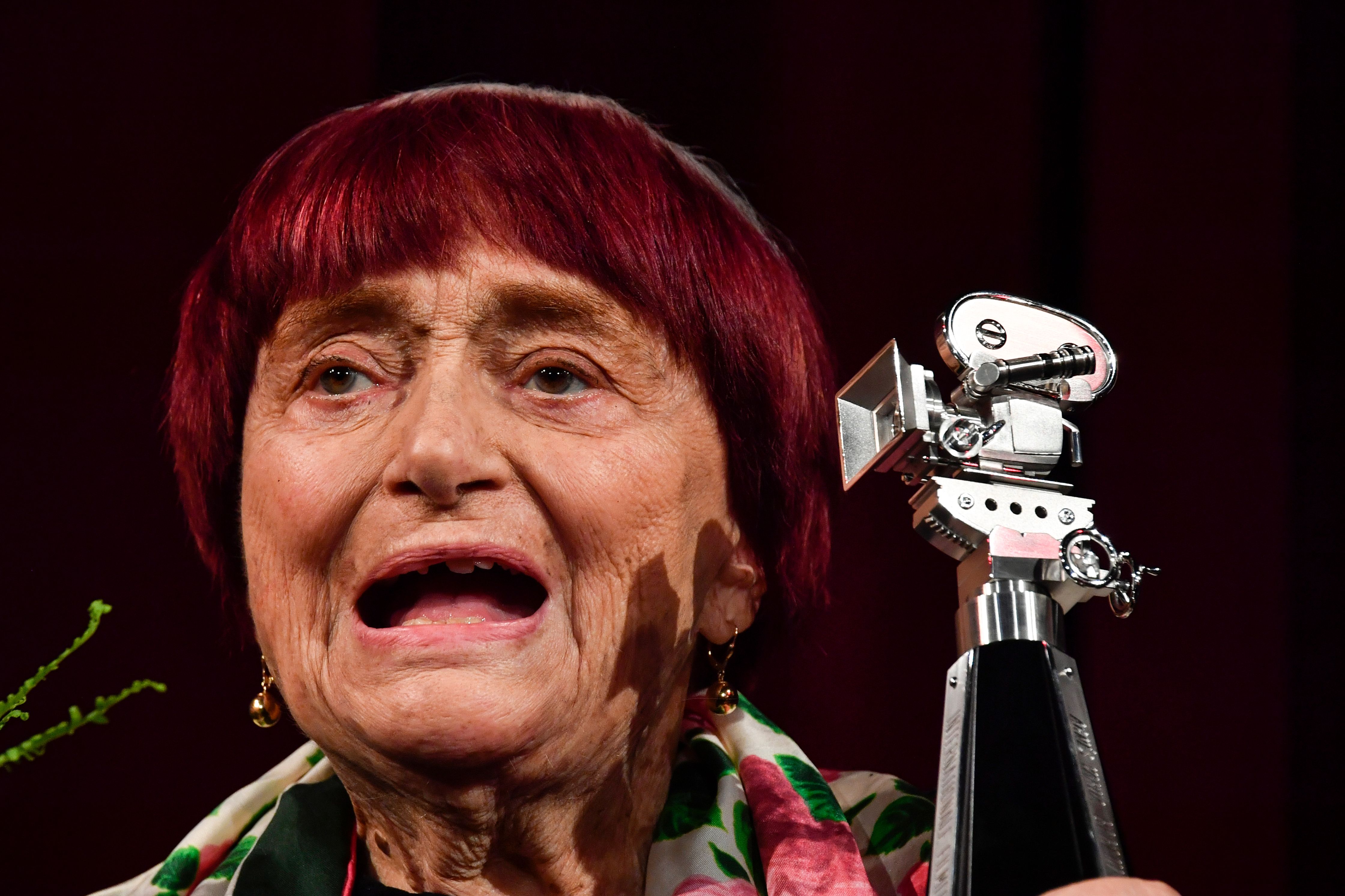 法国九旬女导演获颁柏林电影节摄影机奖