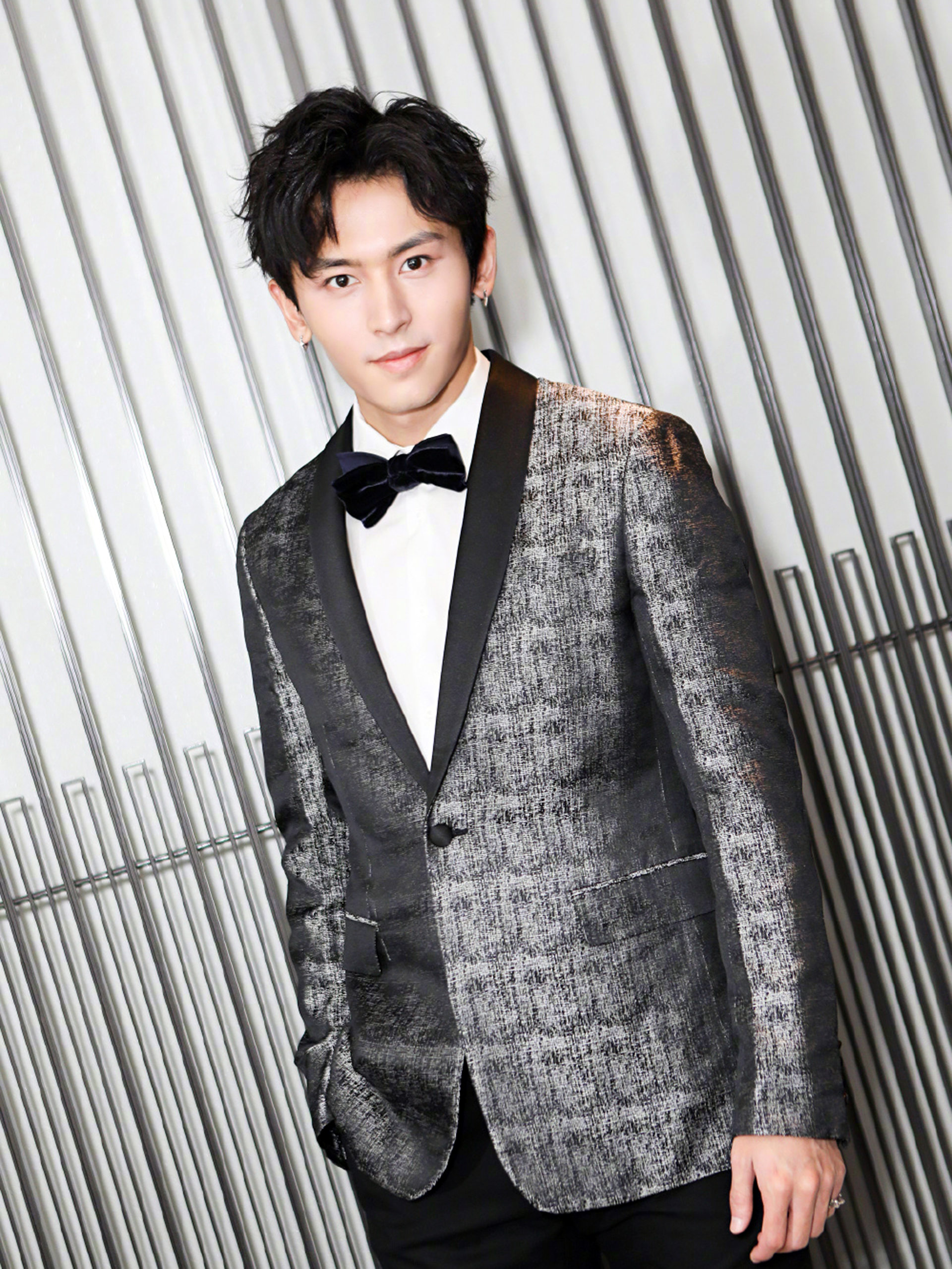 张哲翰:一部剧火了起来,《芸汐传》还未完结,《朝歌》又来袭!