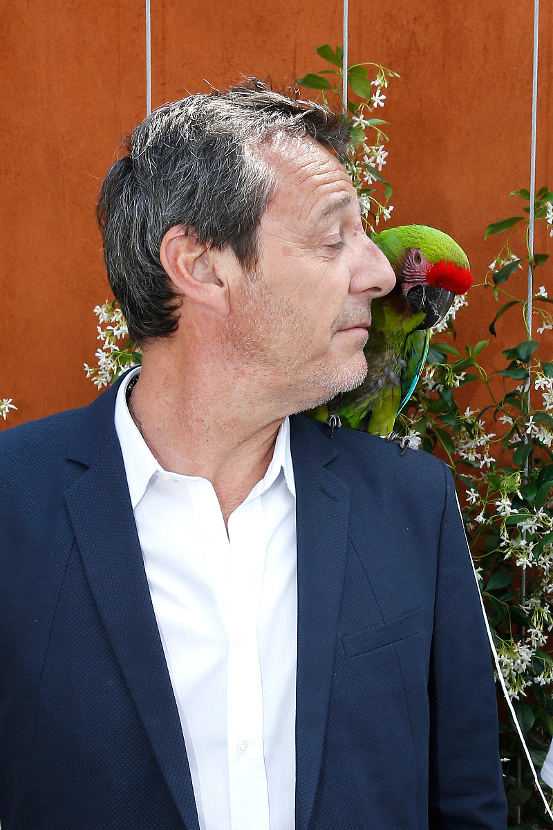 《超越智商:为什么聪明人也会做蠢事》作者: