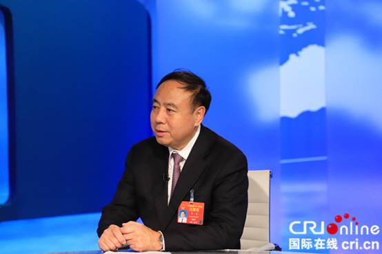李寅代表:优化能源结构 用科技助推龙江振兴
