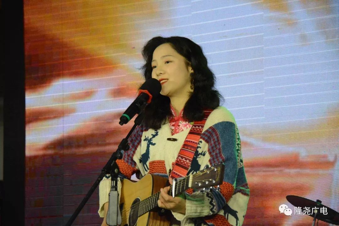 隆尧电视台携手天一广场打造跨年盛典