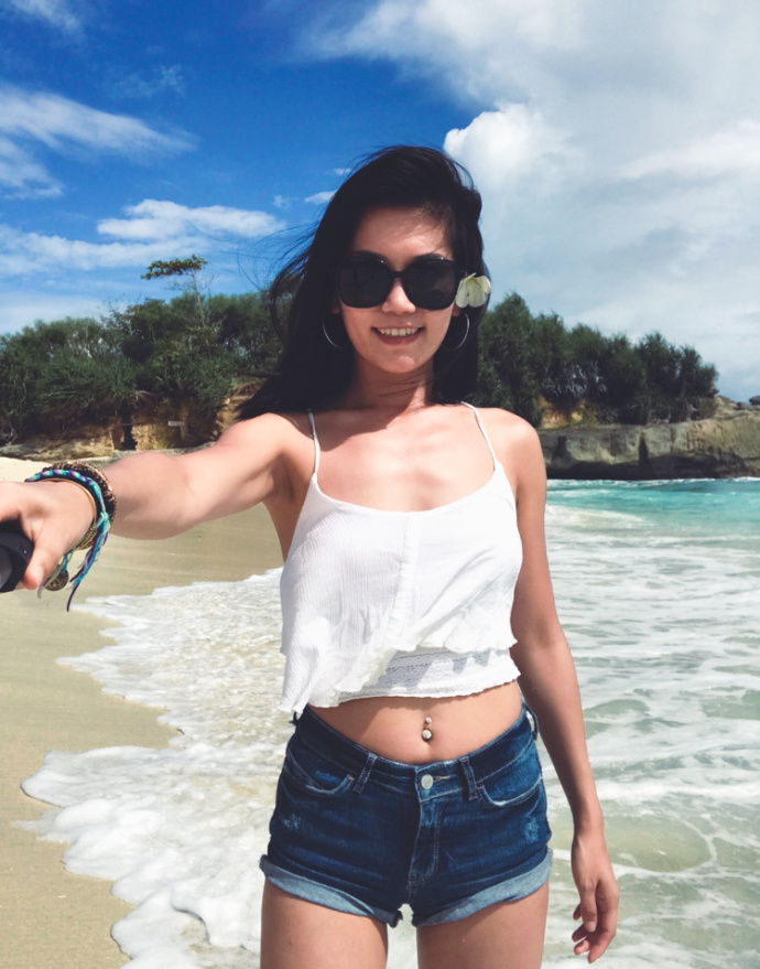 杜海涛前女友近照曝光,年年为杜海涛庆生,颜值身材不输沈梦辰