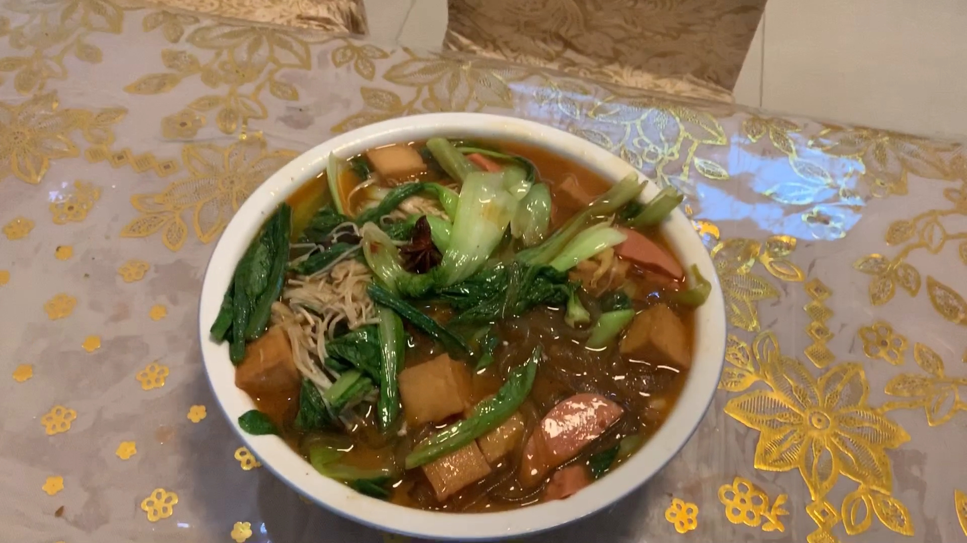 解馋下饭的麻辣香锅,料足实惠干净卫生,简单易学!