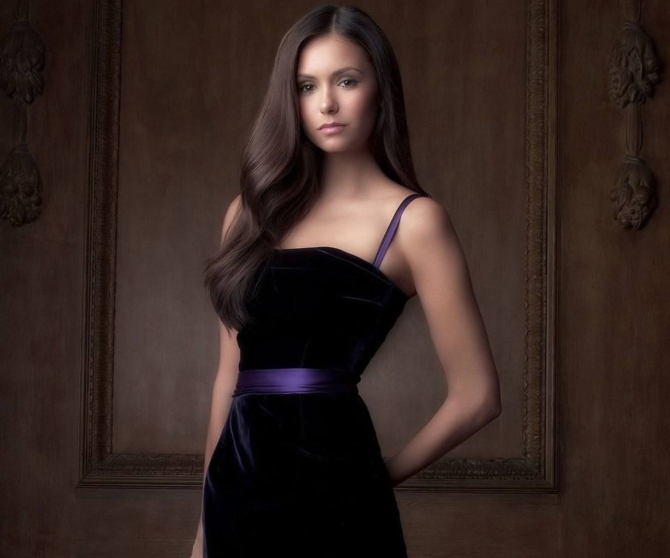 妮娜·杜波夫:当年美翻众星的女神,古典与现代美并重的小美人 转载自