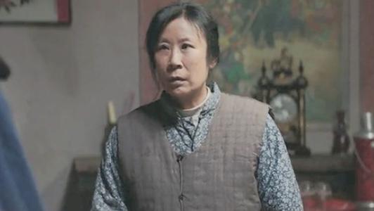 大江大河:一个吃饭细节,展现了苏小明的绝佳演技