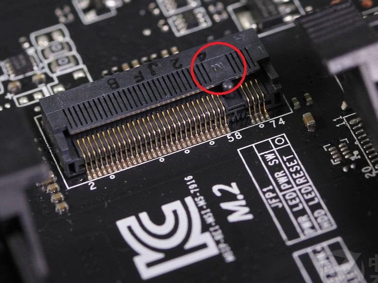 固态盘怎么选购,是选m.2接口还是选sata接口?