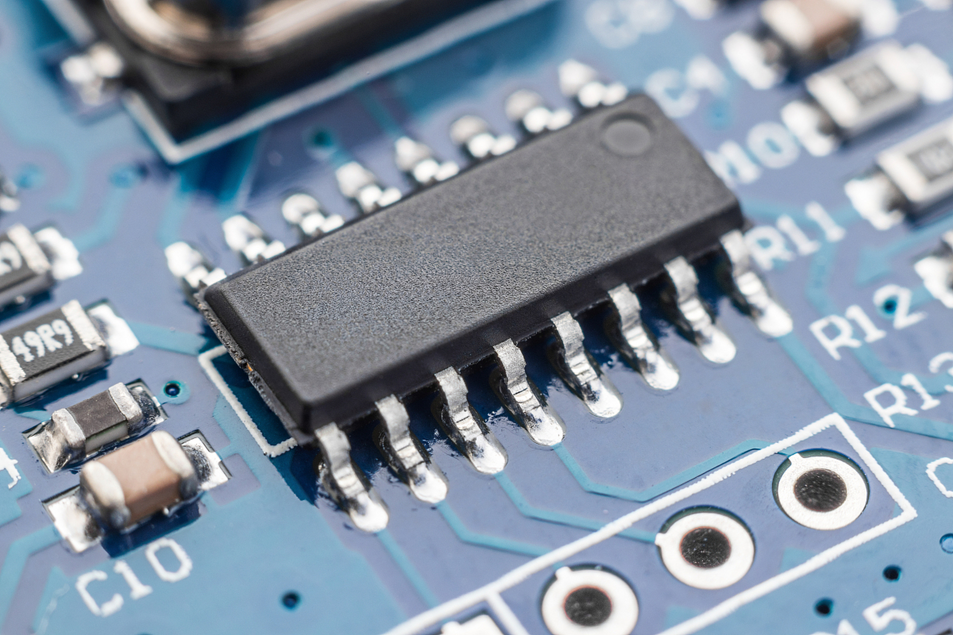 是一种将模拟信号转换为数字信号的技术,其主要应用