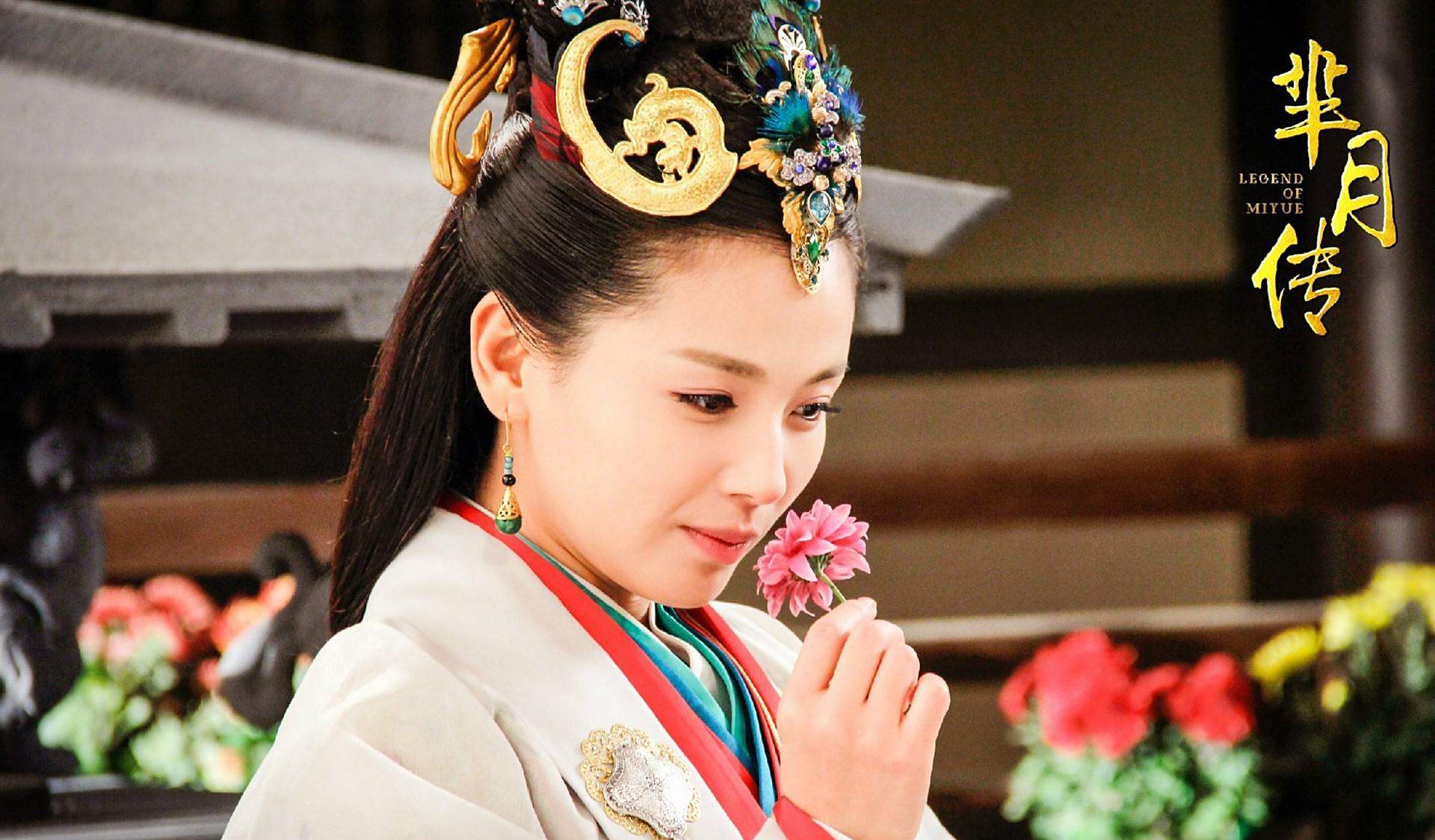 演员刘涛,电视剧《芈月传》中芈姝 一角,至今让人印象深刻