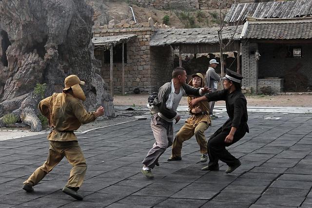 日本人对中国的抗日神剧有什么看法?一位日本网民写下了观后感