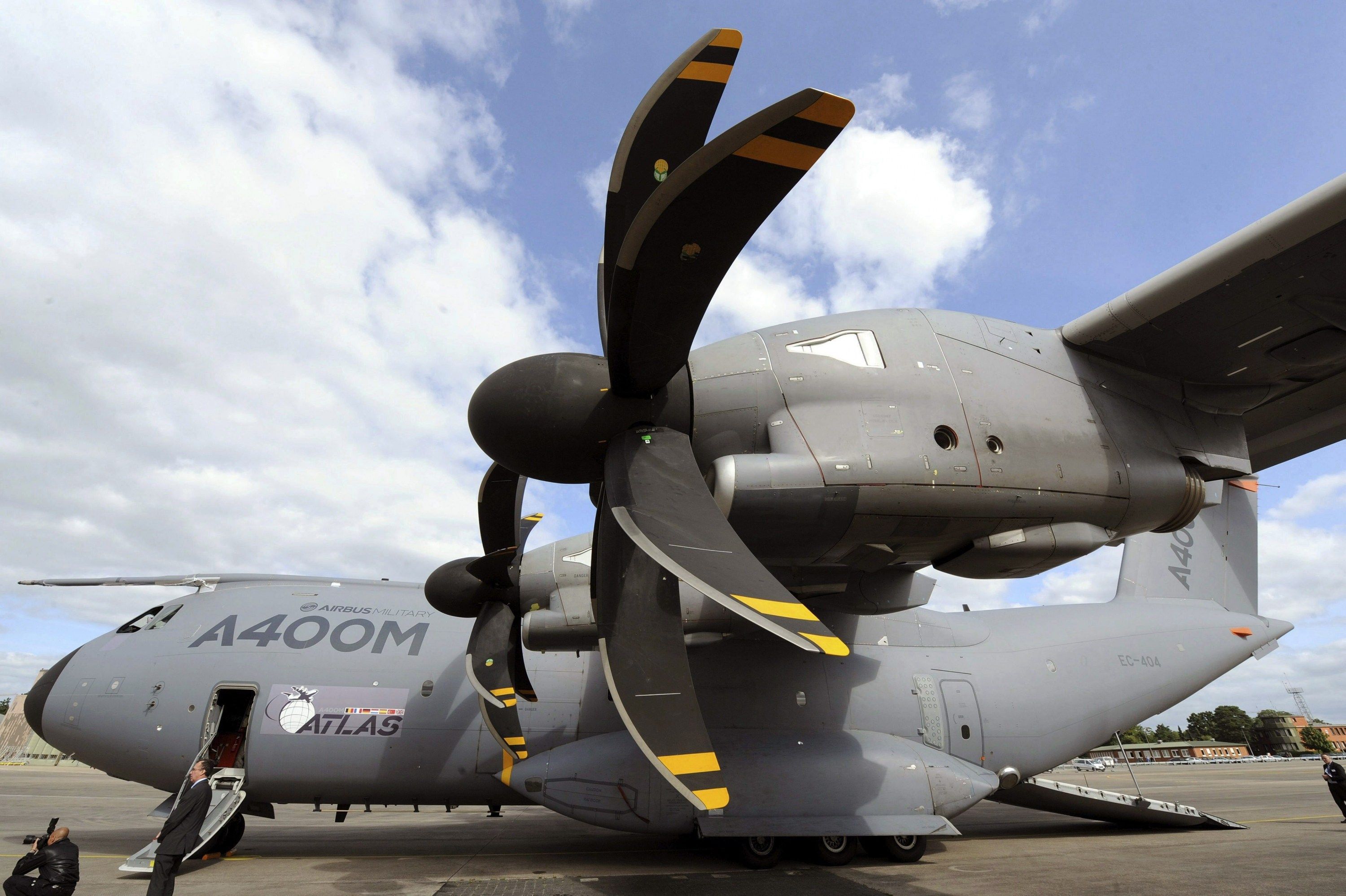 有钱人的世界超乎你想象,印尼石油公司欲买西方军用运输机跑业务