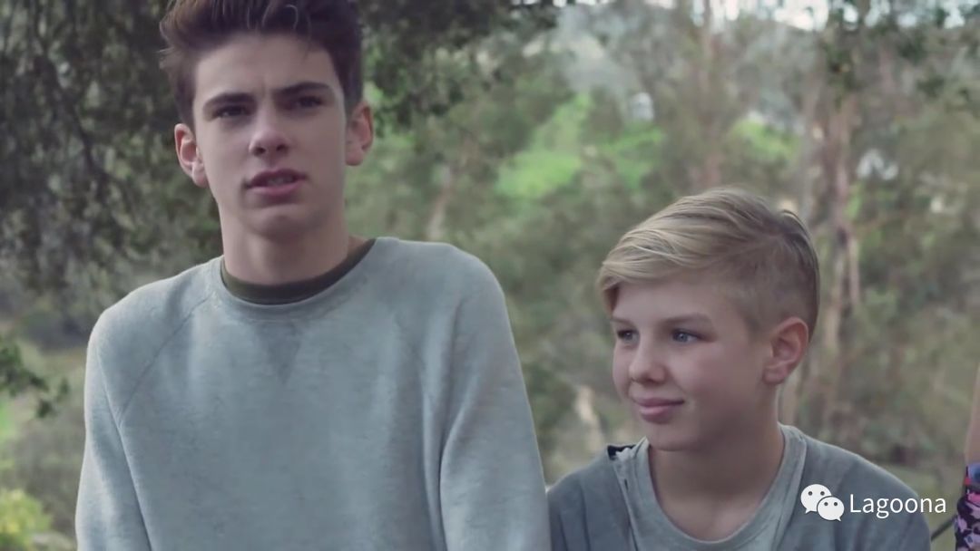 超模中的标杆,蓝血超模老狐狸angela lindvall了解一下!