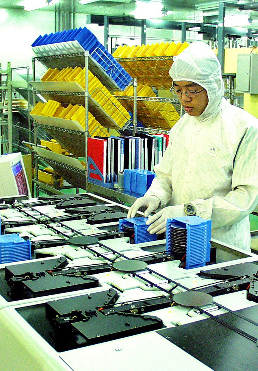 生产线转移,多元化生产,降低成本的同时确保供应链稳定性,苹果这波