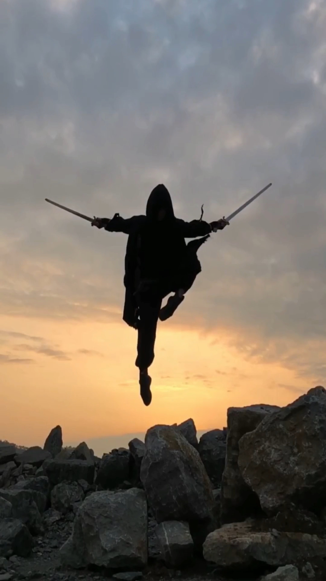 金庸笔下 黑衣剑客