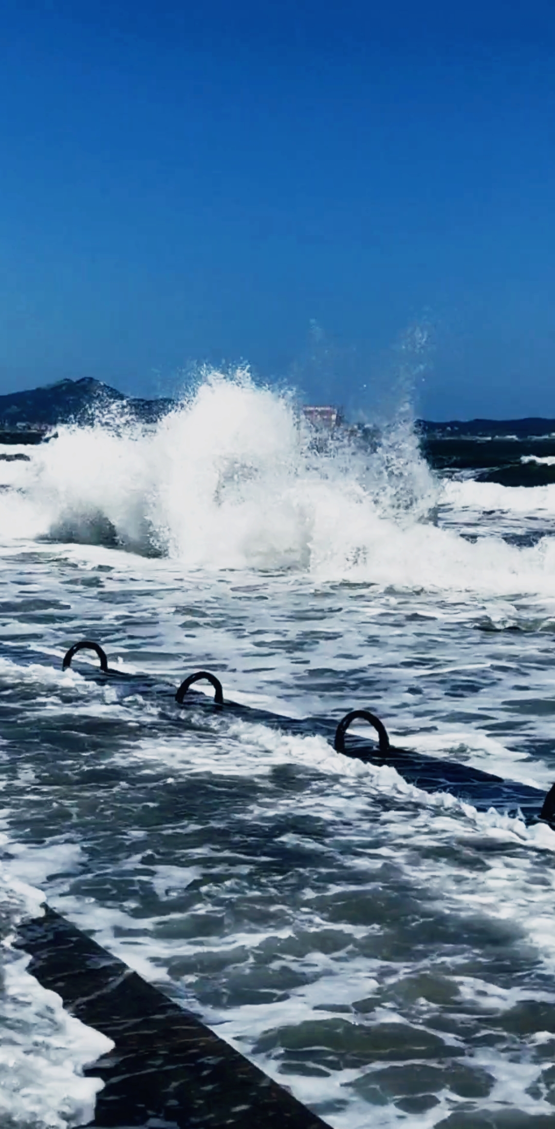 大海#风卷千层浪,潮涌万里疆