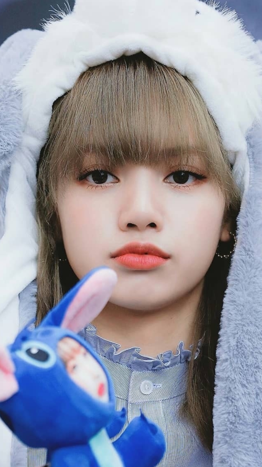 在韩国出道!来中国发展的人间芭比lisa 爱了爱了!支持的点赞关注