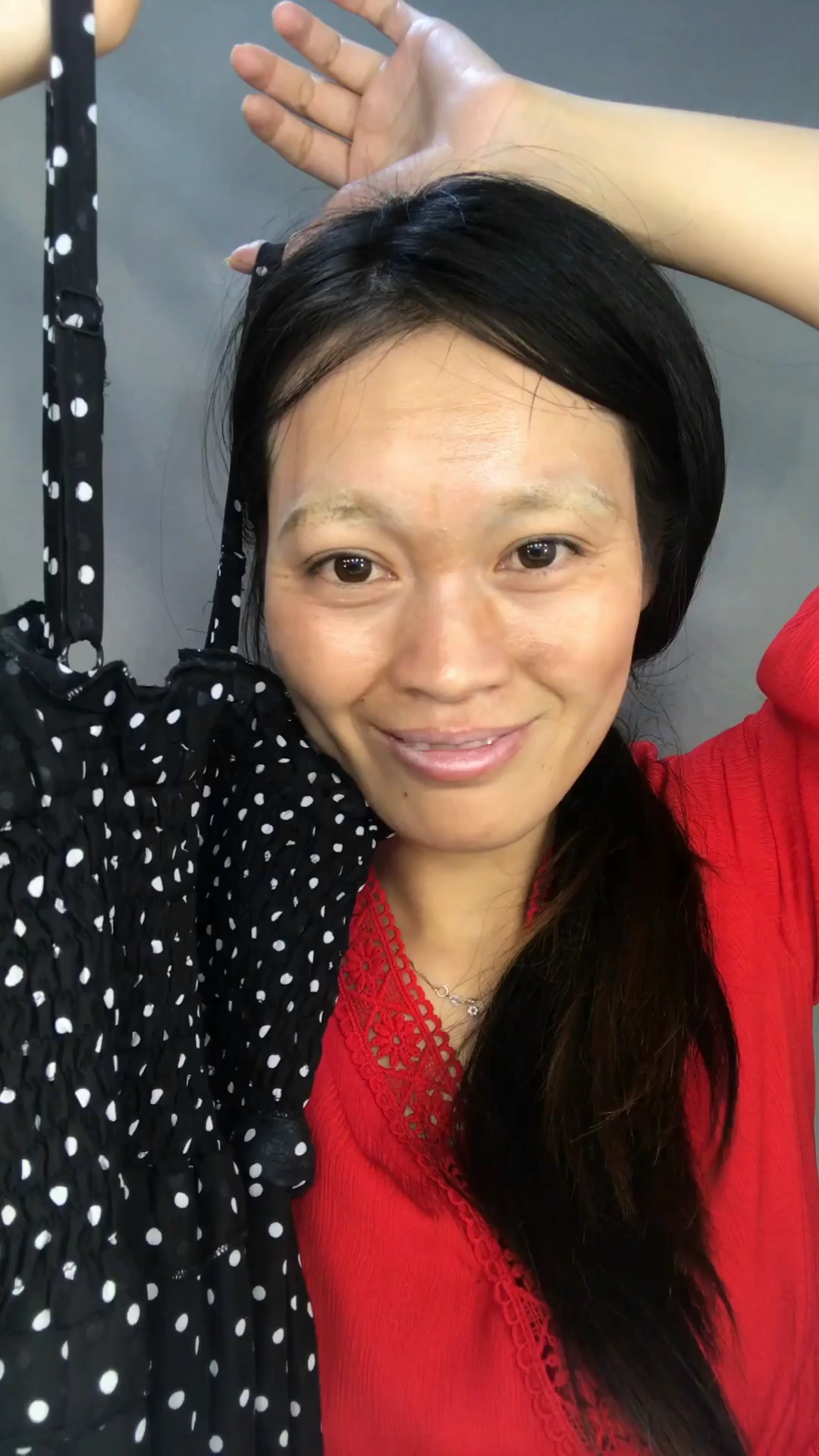 妆前丑村姑,妆后范玮琪,画完妆亲妈都不认识了,双击住别墅,评论发大财