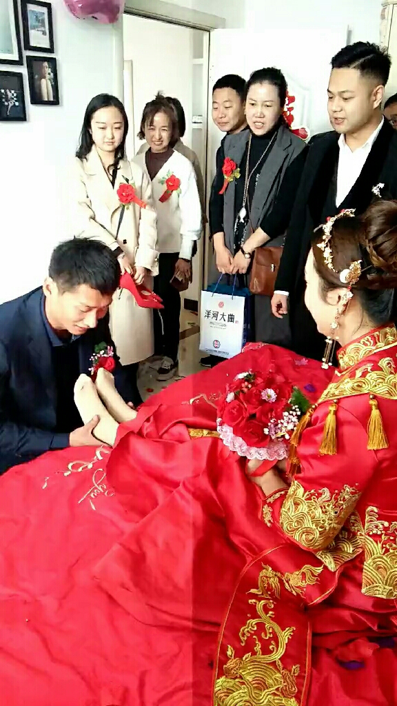 新游戏,亲脚底