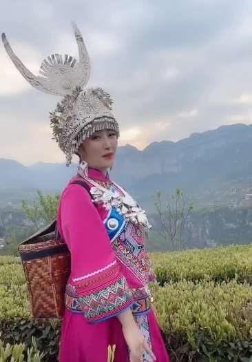 恩施妹子上门要多少钱排名2223331130