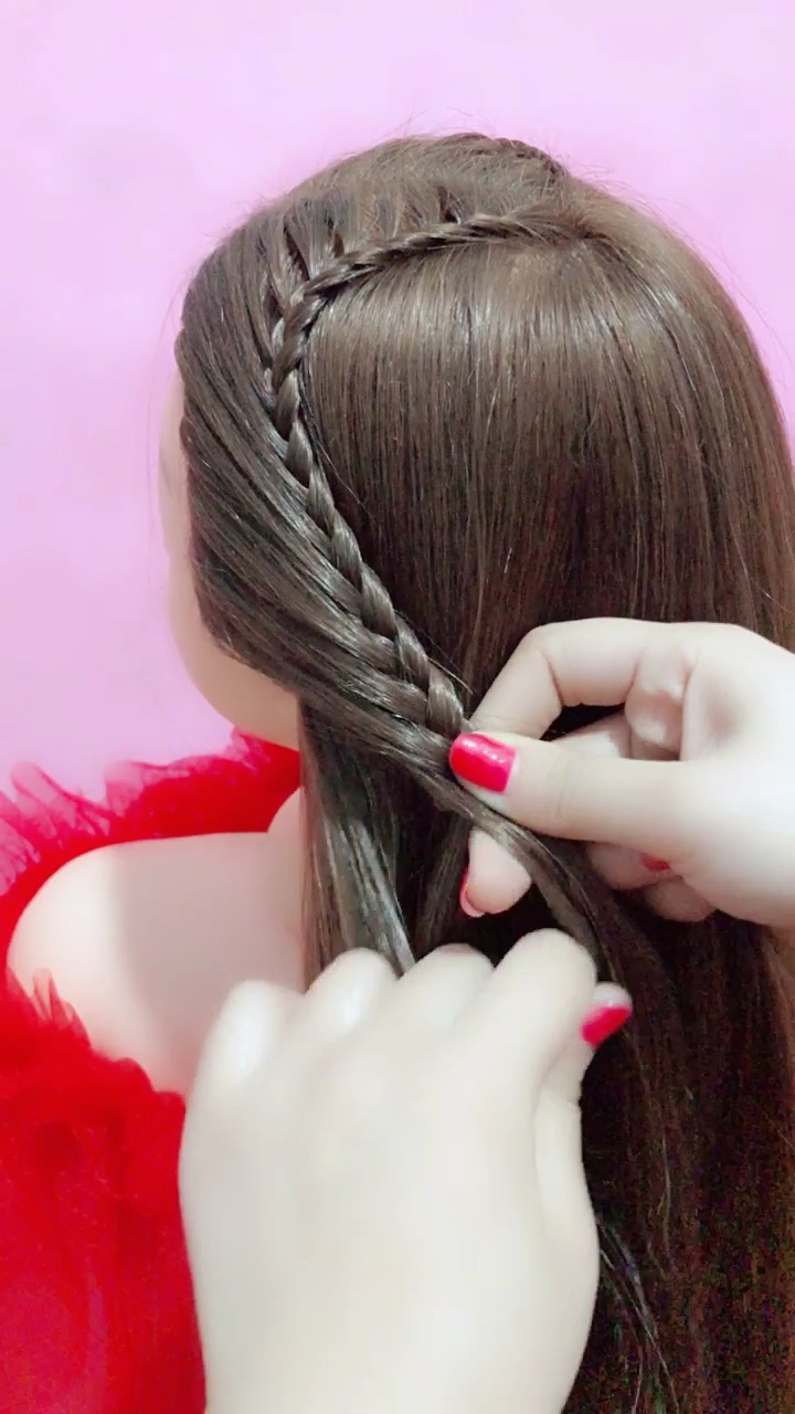 全民最火编发#爱心三加一披肩发