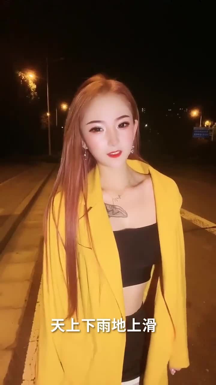 精神小妹教会了我打游戏的哲学,当机立断,浪中求稳!