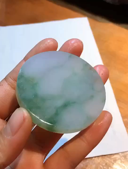 糯冰飘花镯心,缅甸天然翡翠,精品随形片料明料吊坠挂件料