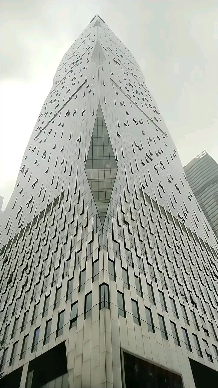 广州富力盈凯大厦