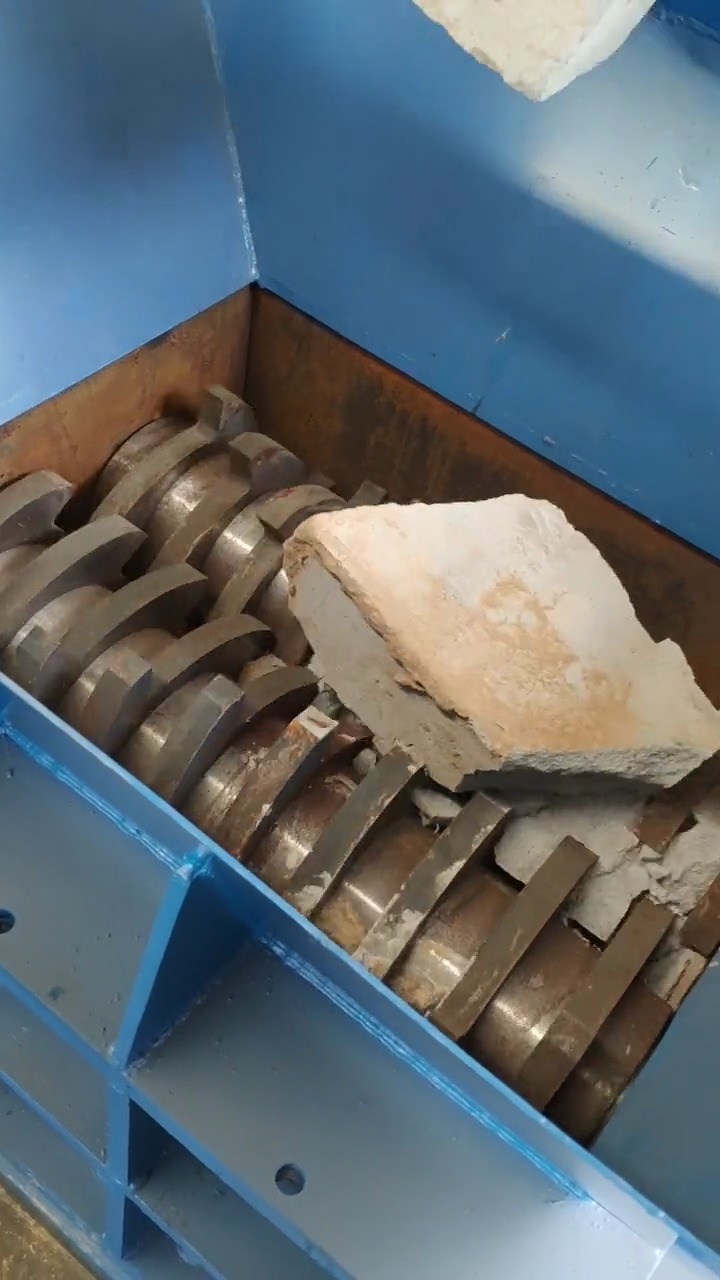 加气块砖撕碎机#加气块砖撕碎机,能耗低破碎能力强,操作简单繁沣