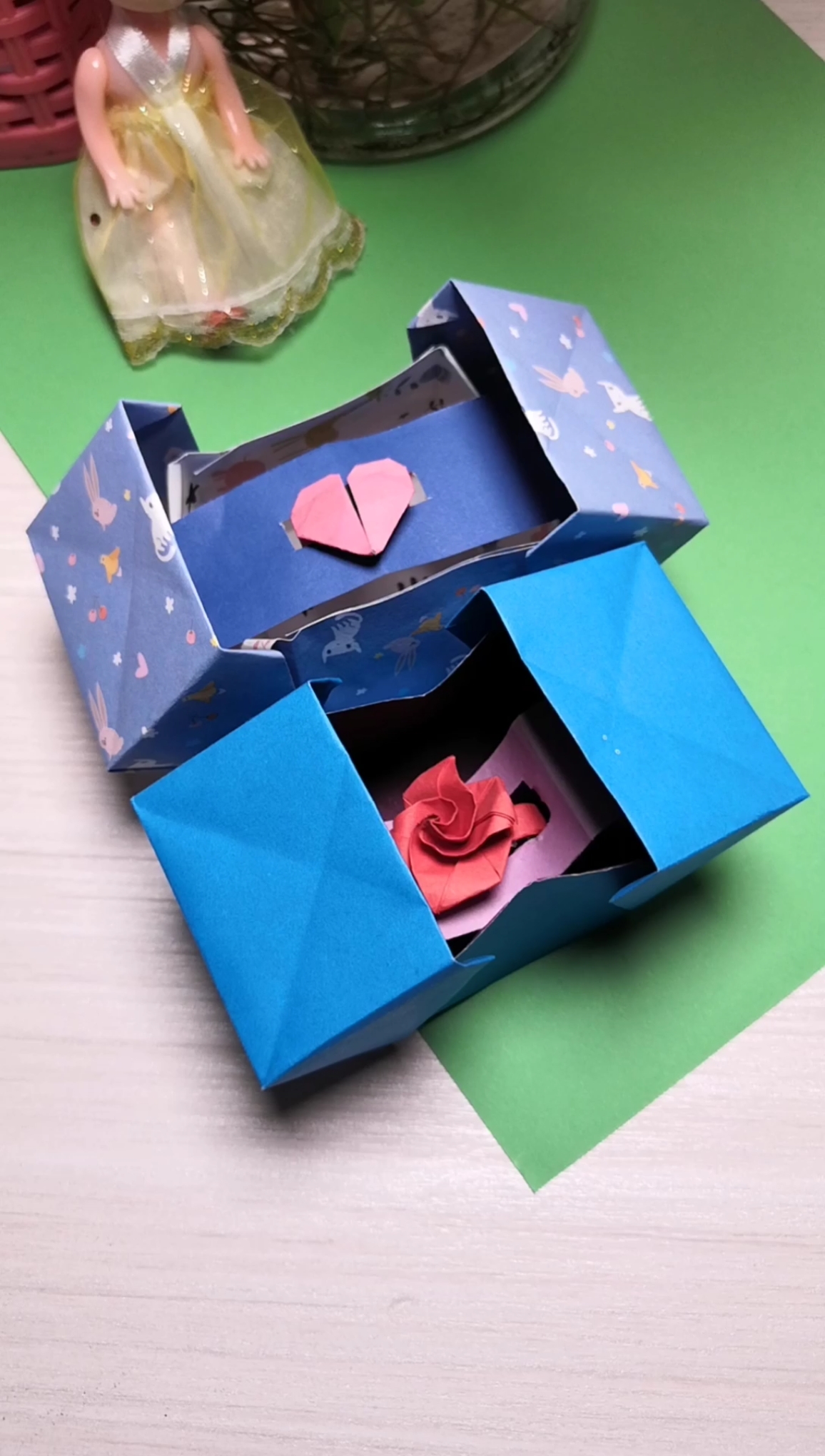 手工折纸#小机关戒指盒子折纸-度小视