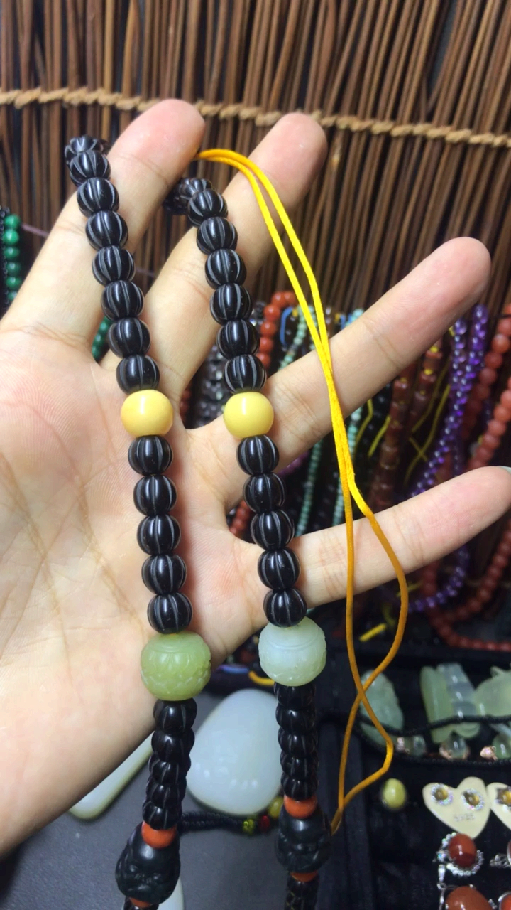 椰蒂搭配 蜜蜡高端大气