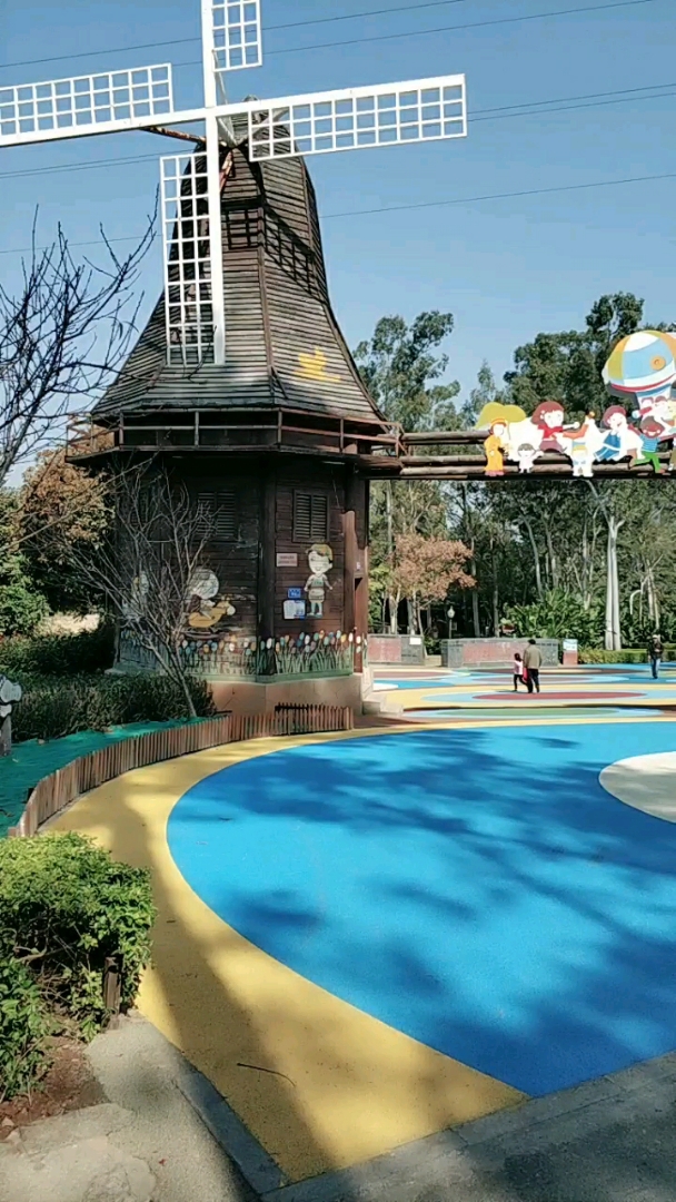 忠仑公园儿童活动区