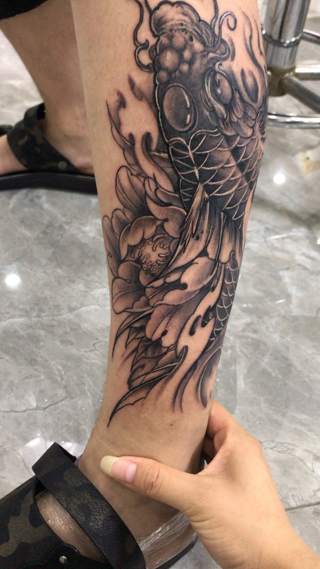 好物推荐#锦鲤寓意不错:富贵吉祥!年年有鱼#纹身##杭州大唐纹身