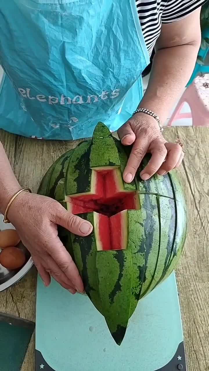 花样切西瓜的方法图解图片