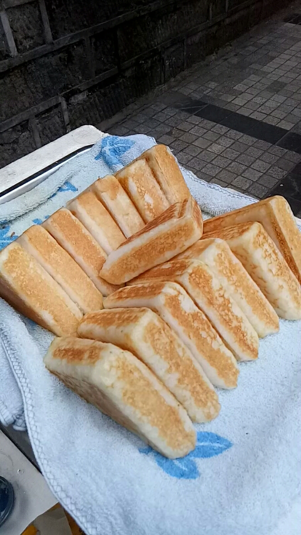 儿时最爱     三角粑