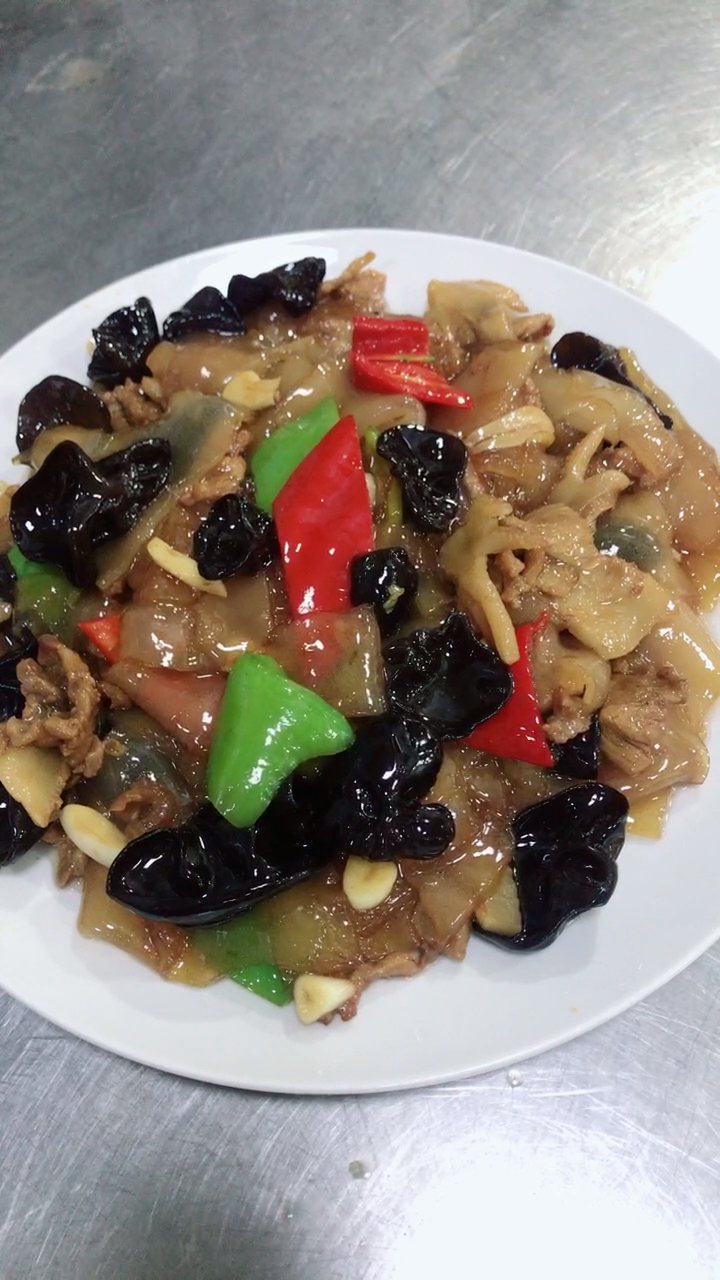 美食#粉皮炒肉制作过程,想吃可以自己做啊